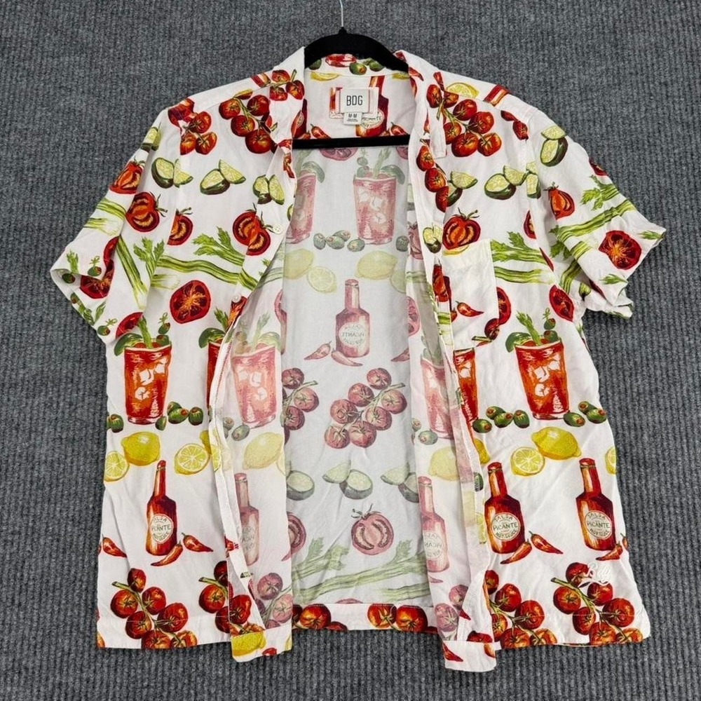 BDG rayon camp shirt men's medium bloody mary tomato hot sauce novelty print